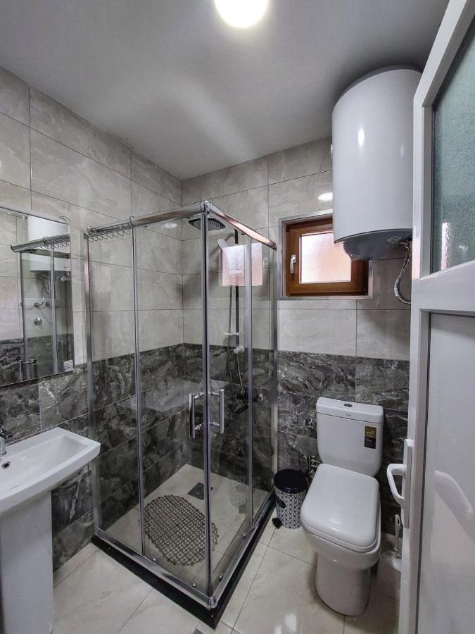 Eleon Motel بيرزوفيكا المظهر الخارجي الصورة