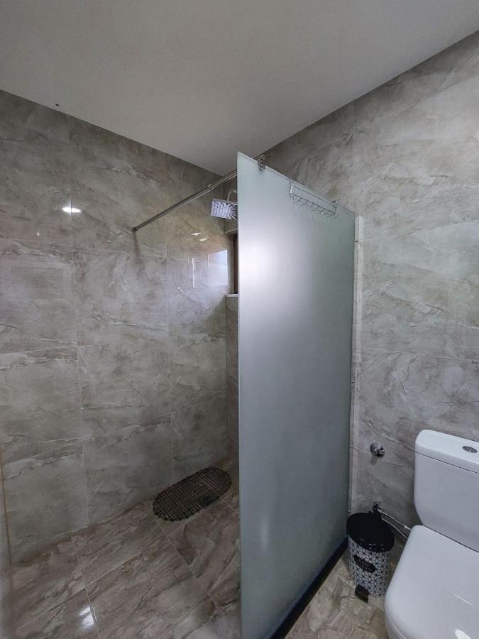 Eleon Motel بيرزوفيكا المظهر الخارجي الصورة